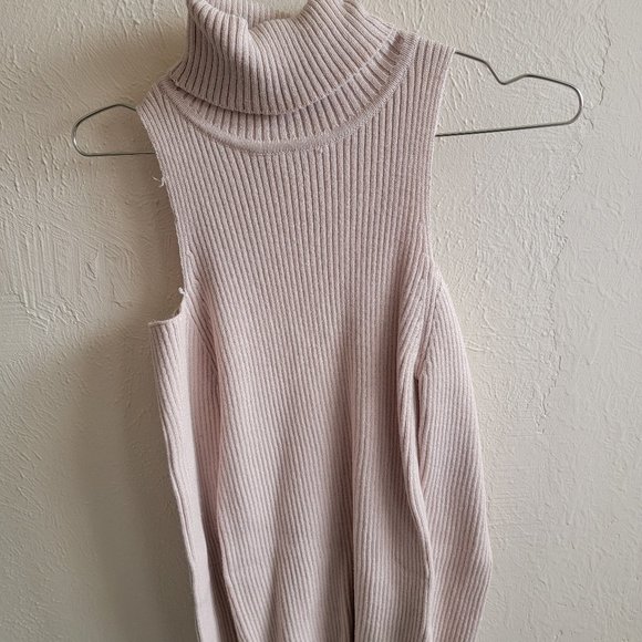 Cream Colored SHEIN Acrylic Cut-Out Shoulder Sweater/Cold Shoulder Turtleneck - Picture 1 of 5